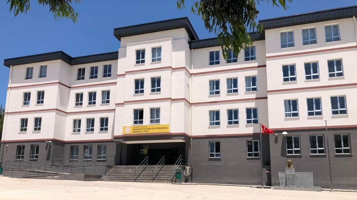 Boğaziçi Atatürk Anadolu Lisesi Fotoğrafı